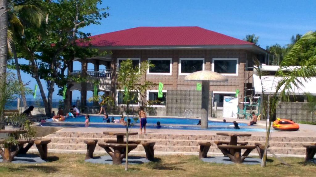 Gitagun Lagoon Beach Resort מראה חיצוני תמונה
