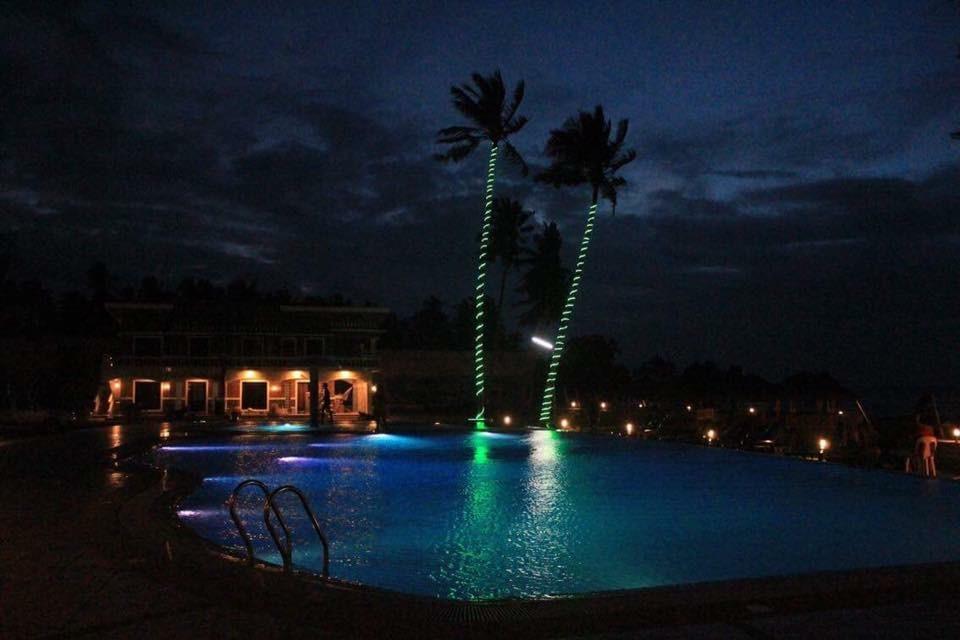 Gitagun Lagoon Beach Resort מראה חיצוני תמונה